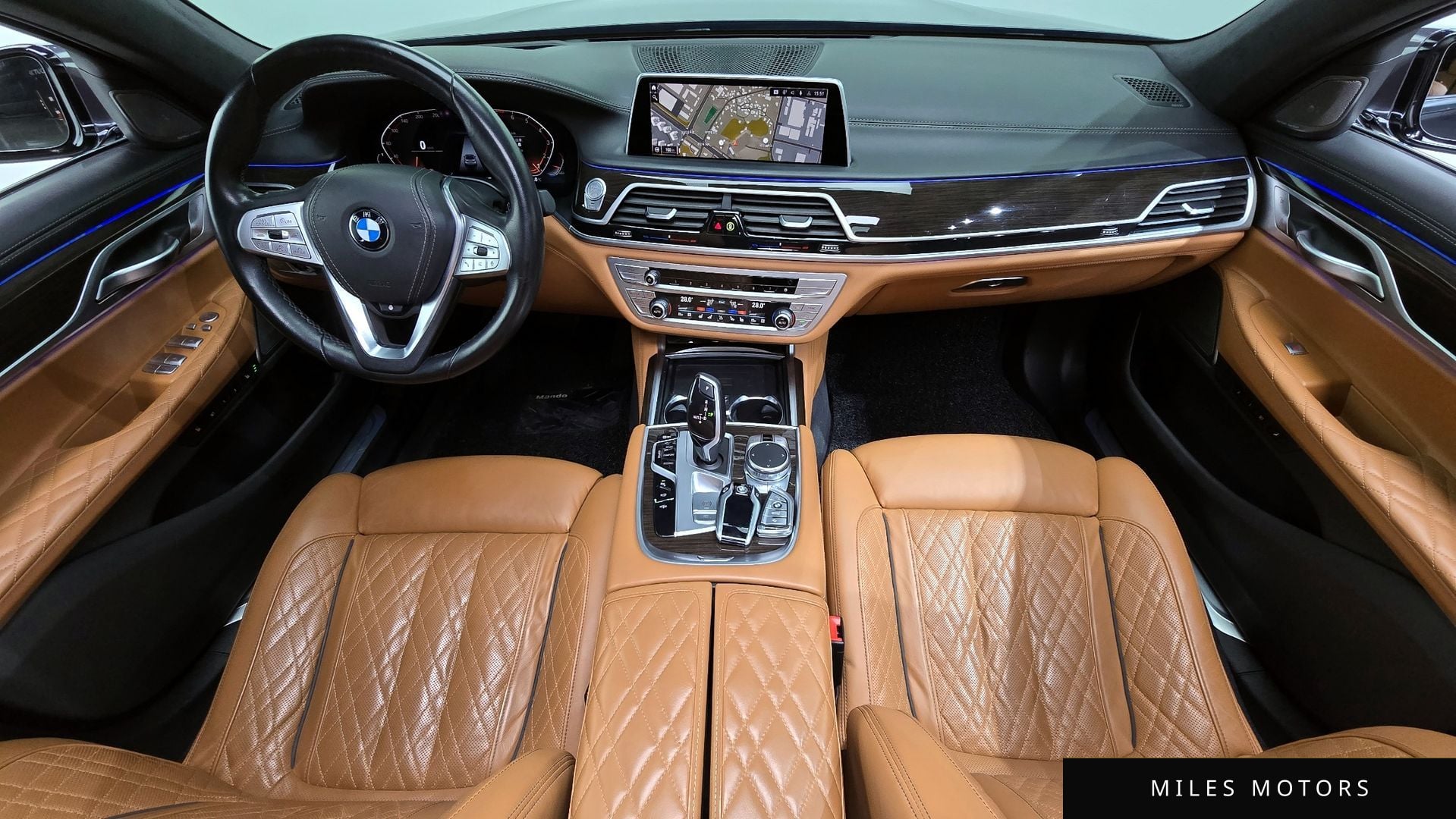 BMW 7 Series (G11) 2021 — миниатюра 7