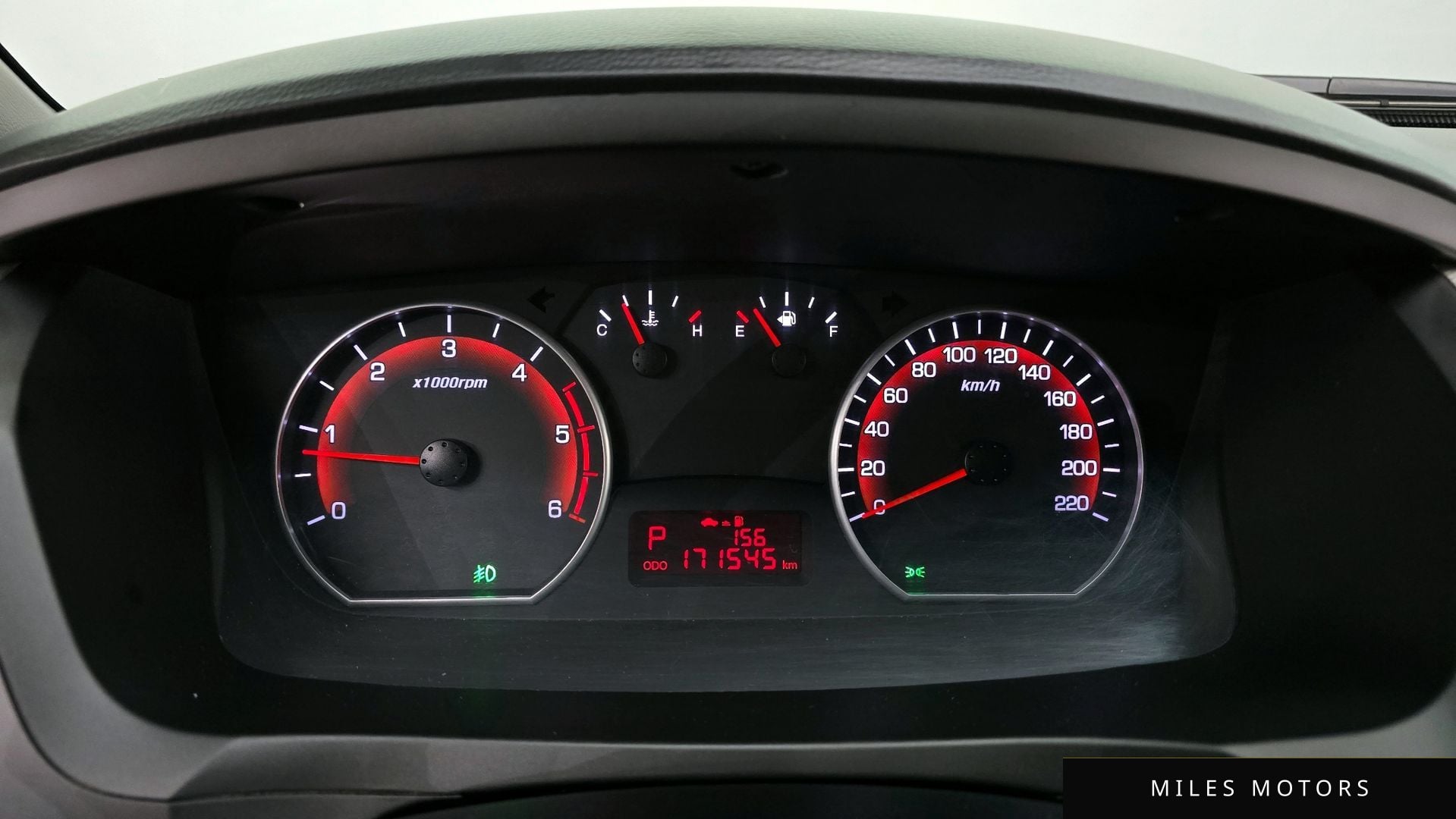 KG Mobility KORANDO 2014 — миниатюра 8