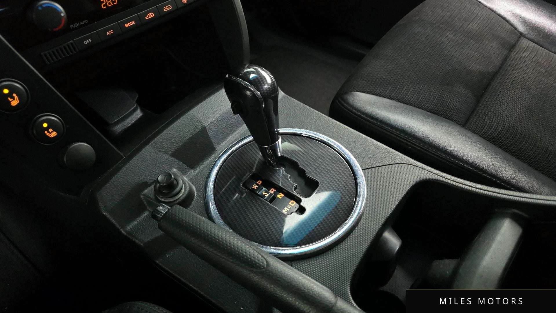 KG Mobility KORANDO 2014 — миниатюра 9
