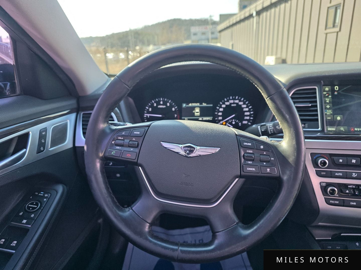 Genesis G80 2017 — миниатюра 9