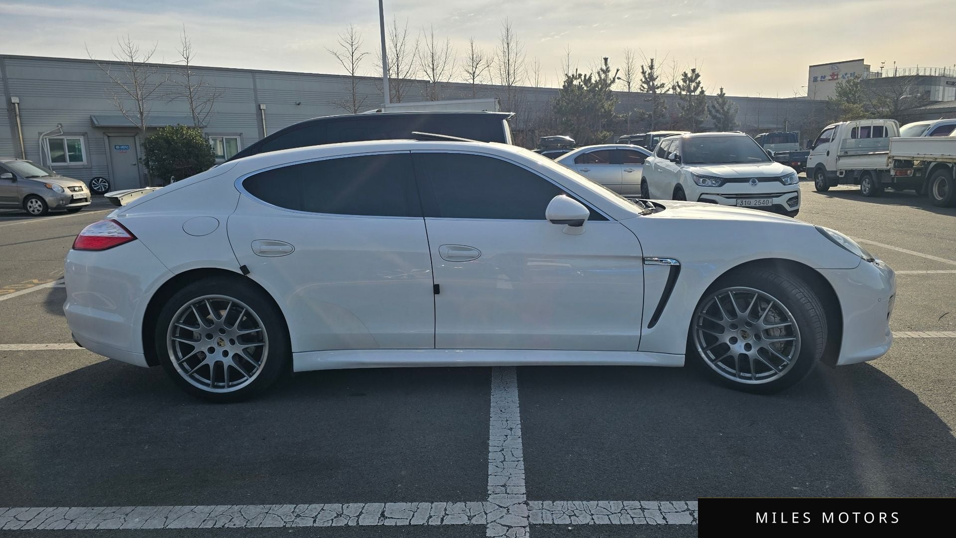 Porsche Panamera 2011 — миниатюра 10