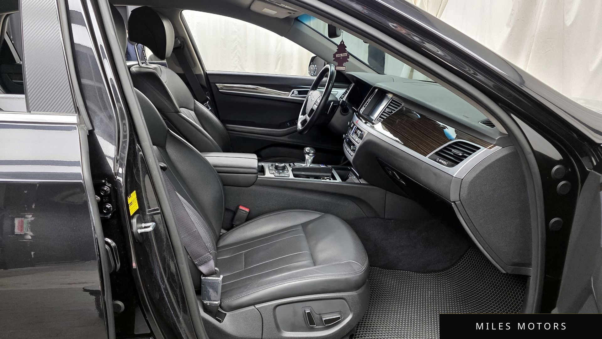 Genesis G80 2018 — миниатюра 11