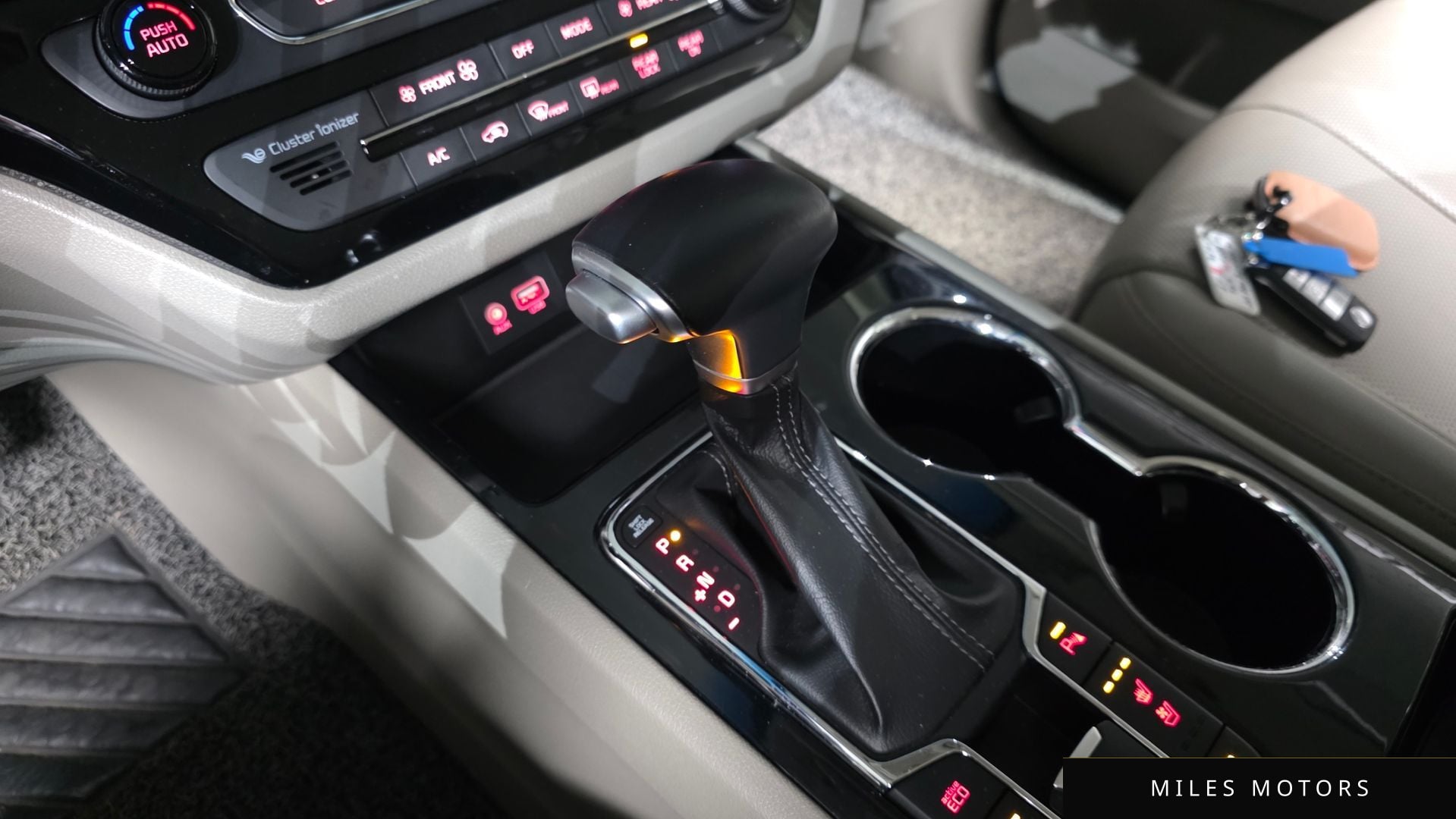 Kia Canival 2020 — миниатюра 9