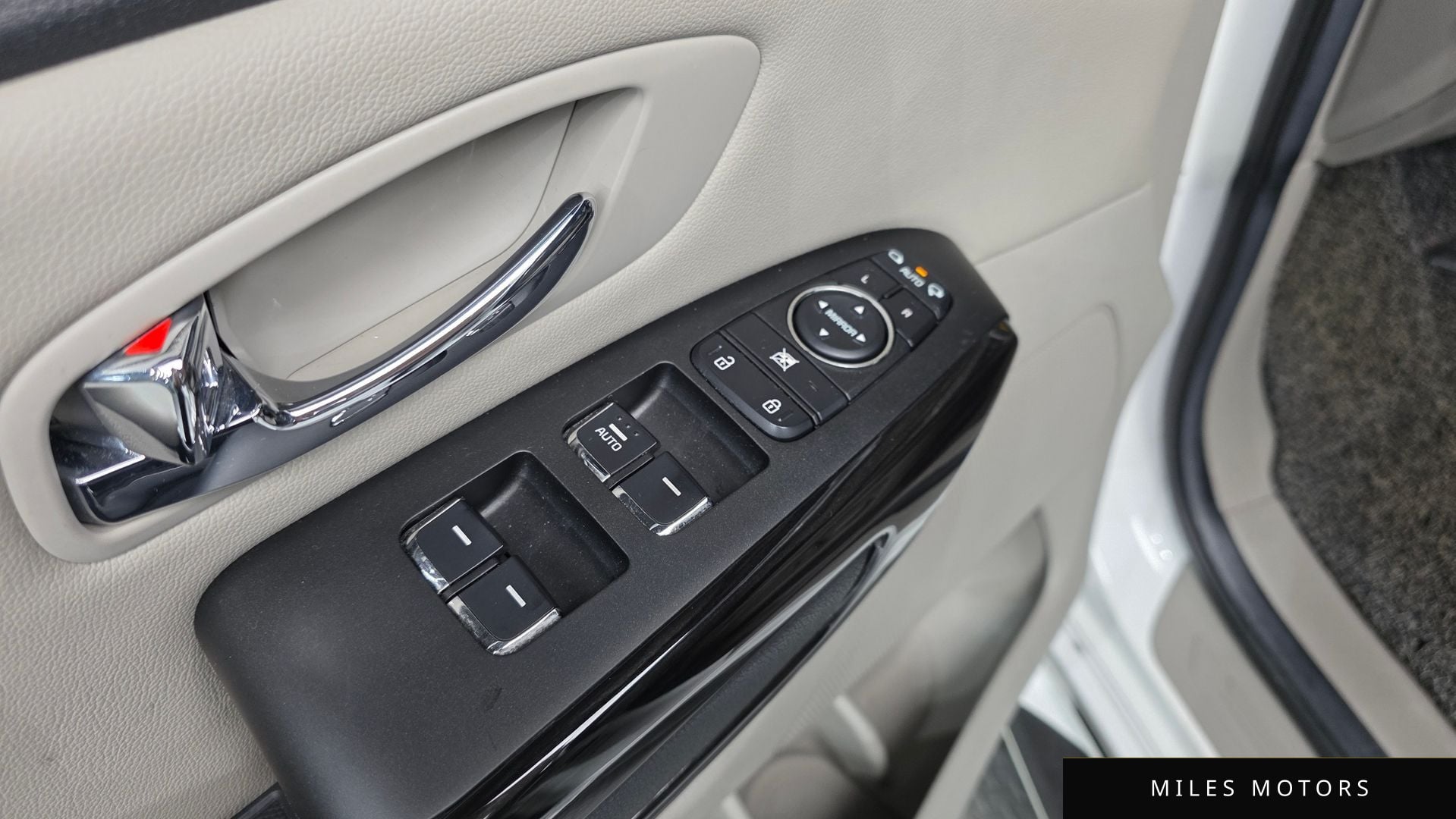 Kia Canival 2020 — миниатюра 12