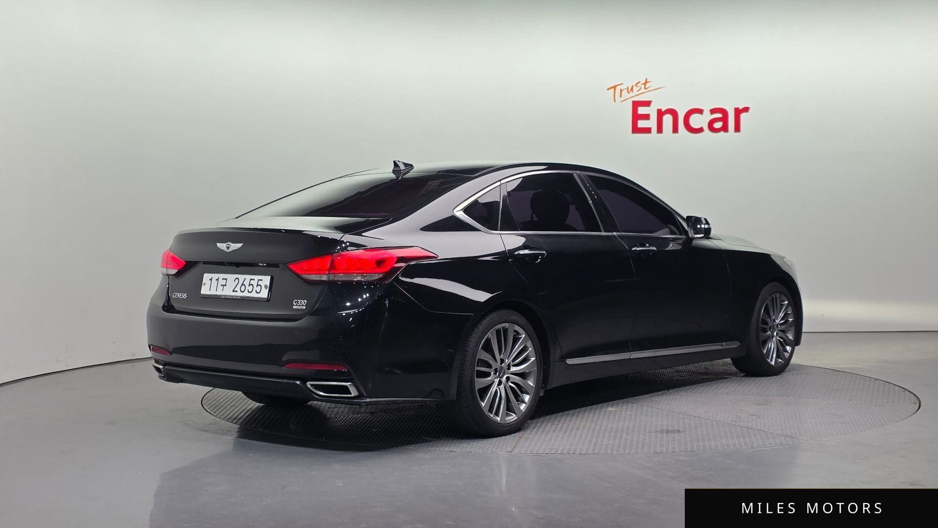 Hyundai Genesis 2016 — миниатюра 2