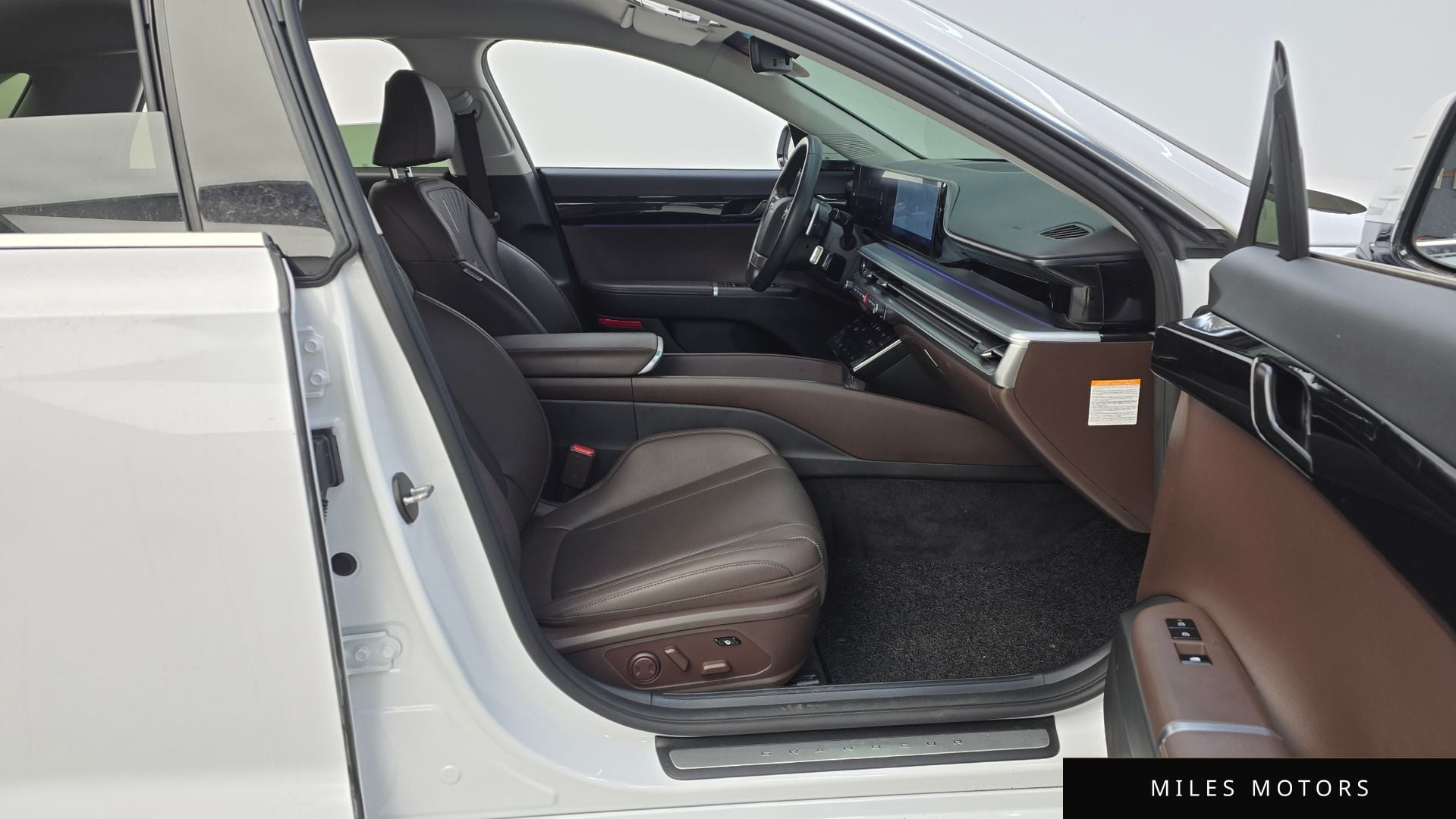 Hyundai Grandeur 2023 — миниатюра 11