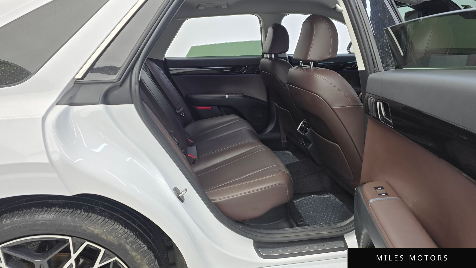 Hyundai Grandeur 2023 — миниатюра 12