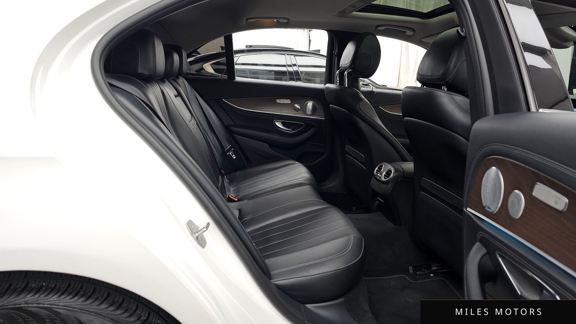 Mercedes-Benz E-Class W213 2018 — миниатюра 12