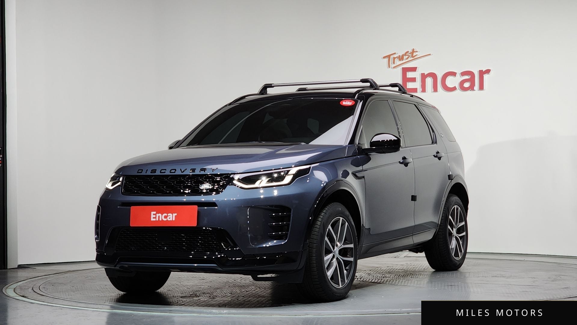 Land Rover Discovery Sport 2025 — фото 1 из 12