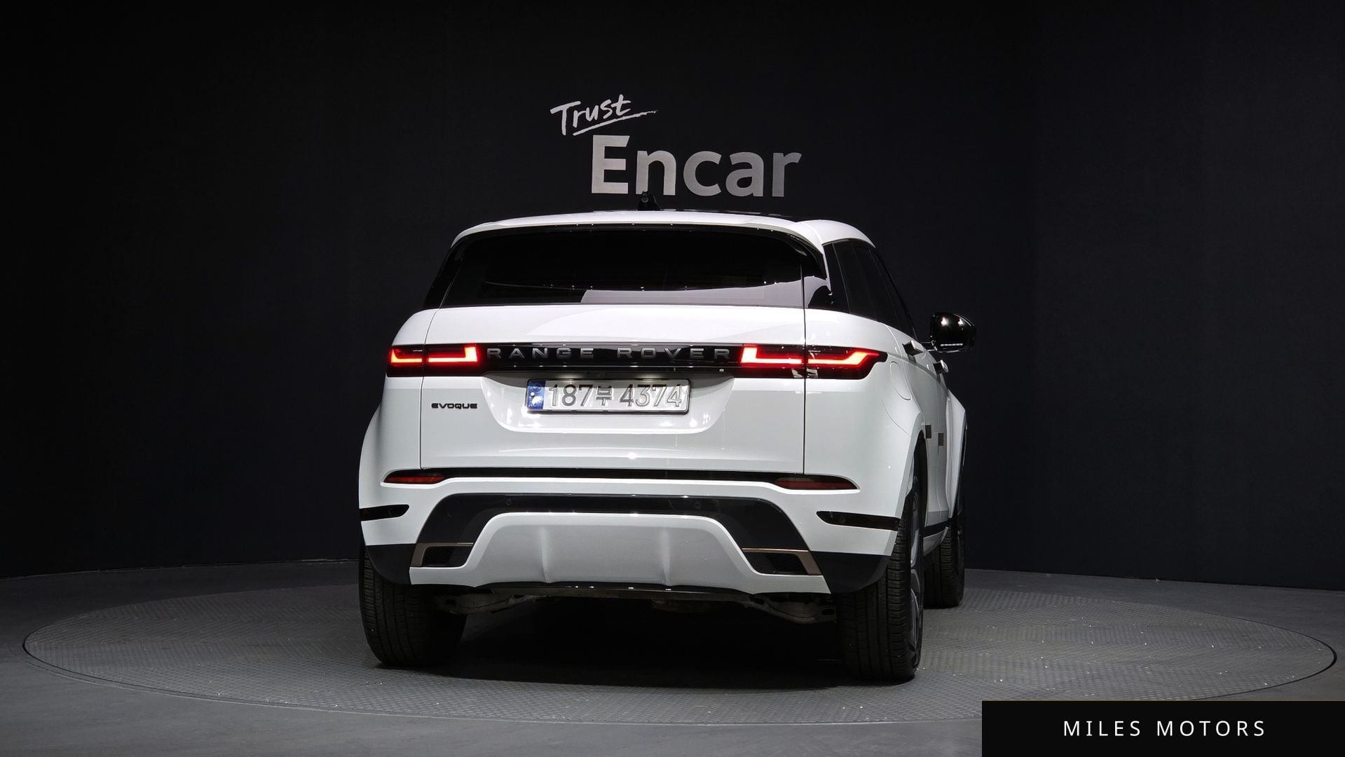Land Rover Range Rover Evoque 2024 — миниатюра 4