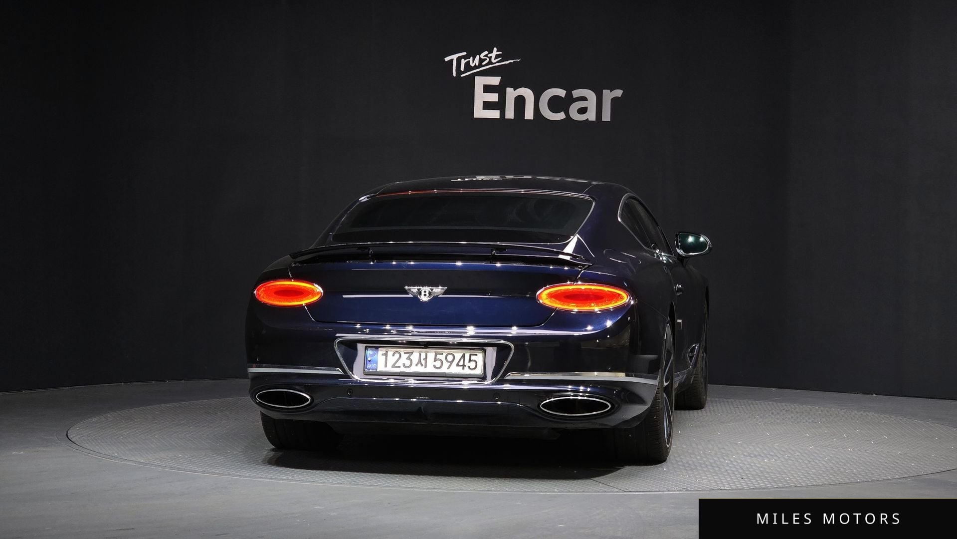 Bentley Continental GT 2019 — миниатюра 4