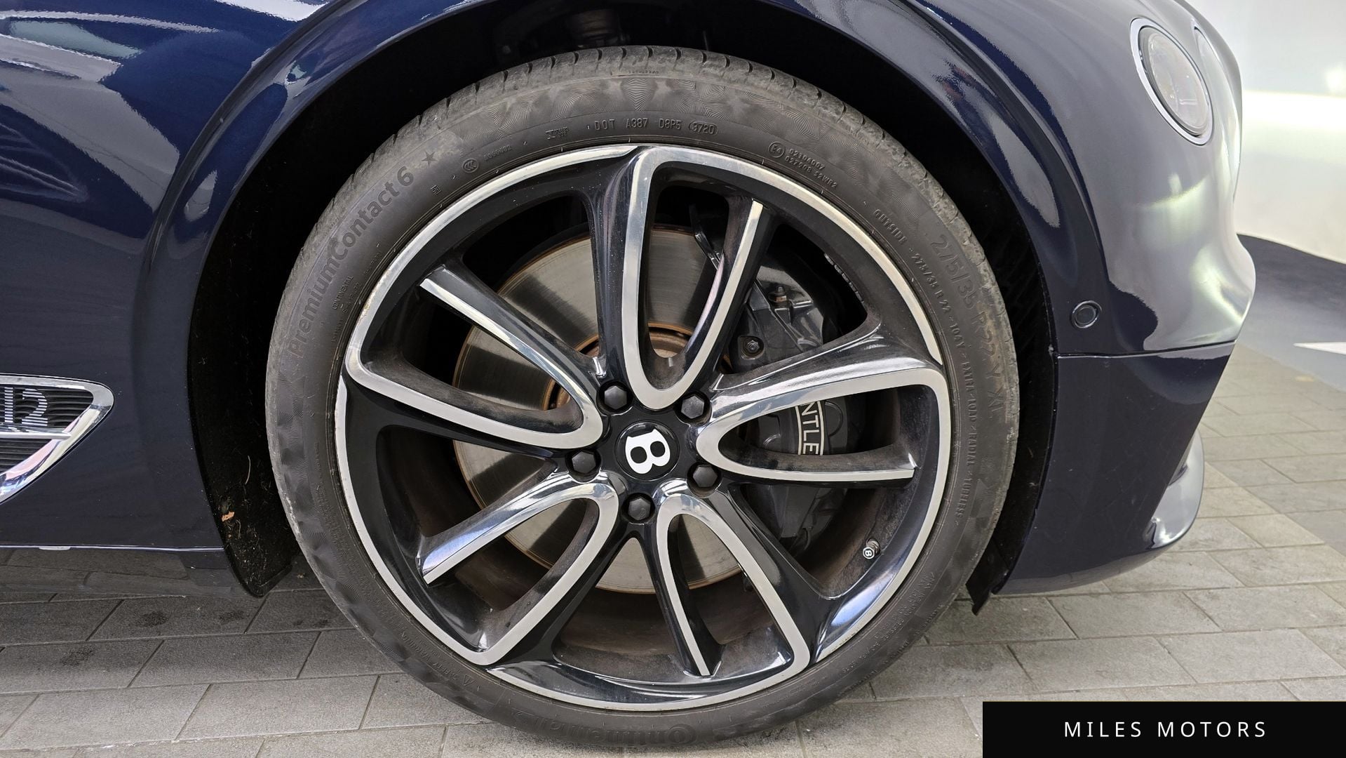 Bentley Continental GT 2019 — миниатюра 5