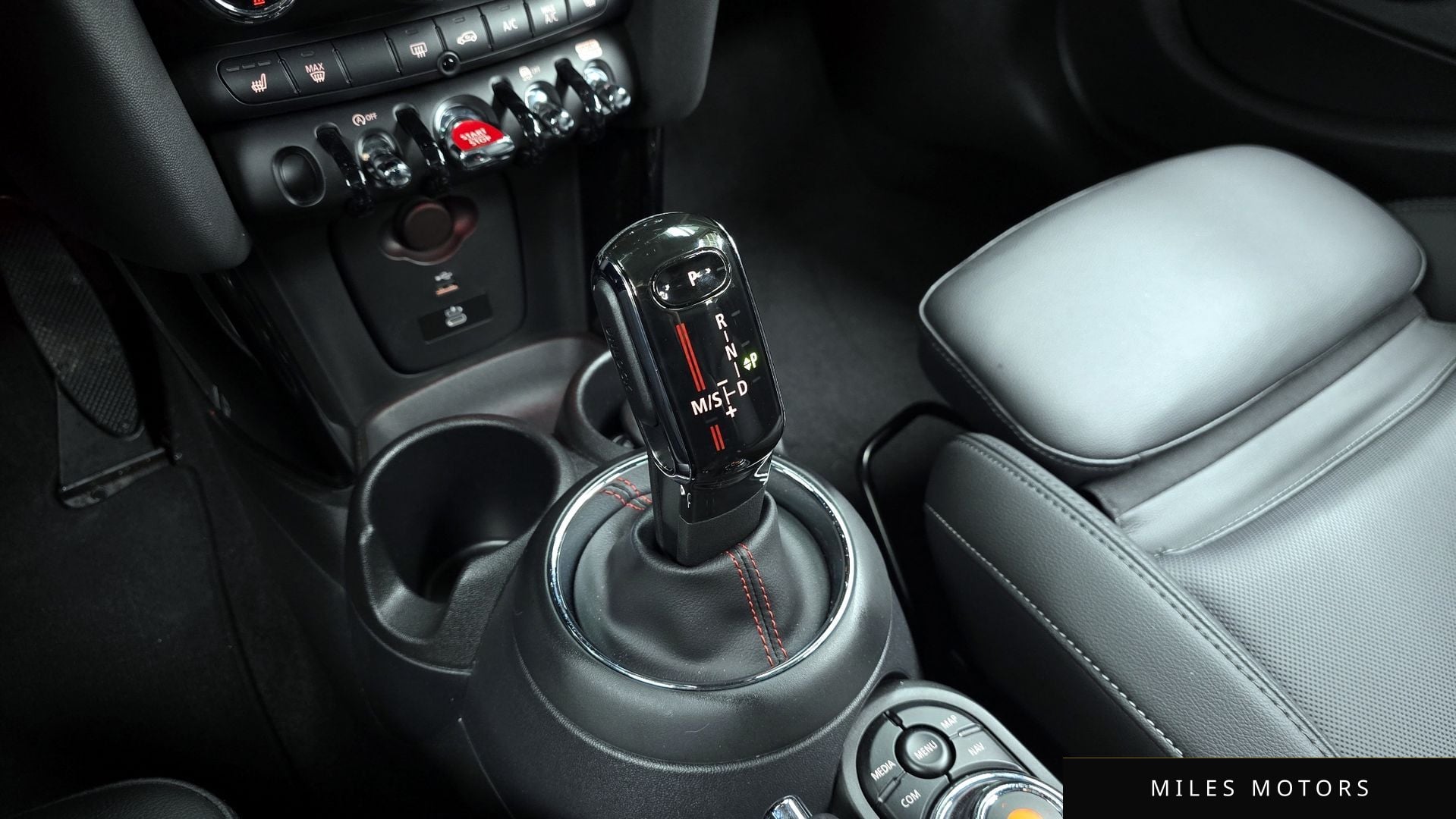 MINI Cooper S 2020 — миниатюра 9