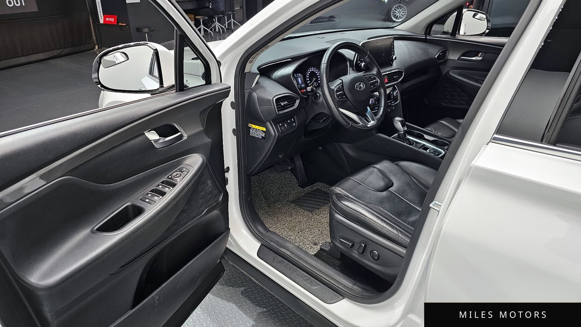 Hyundai Santafe 2019 — миниатюра 11
