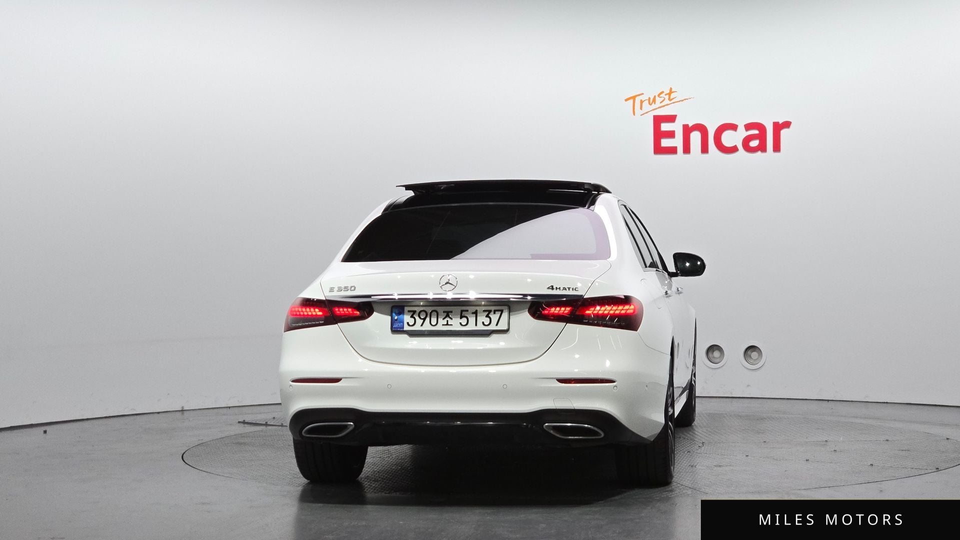 Mercedes-Benz E-Class W213 2023 — миниатюра 4