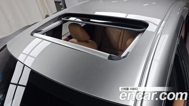 Лексус ES300h 2020 — миниатюра 19