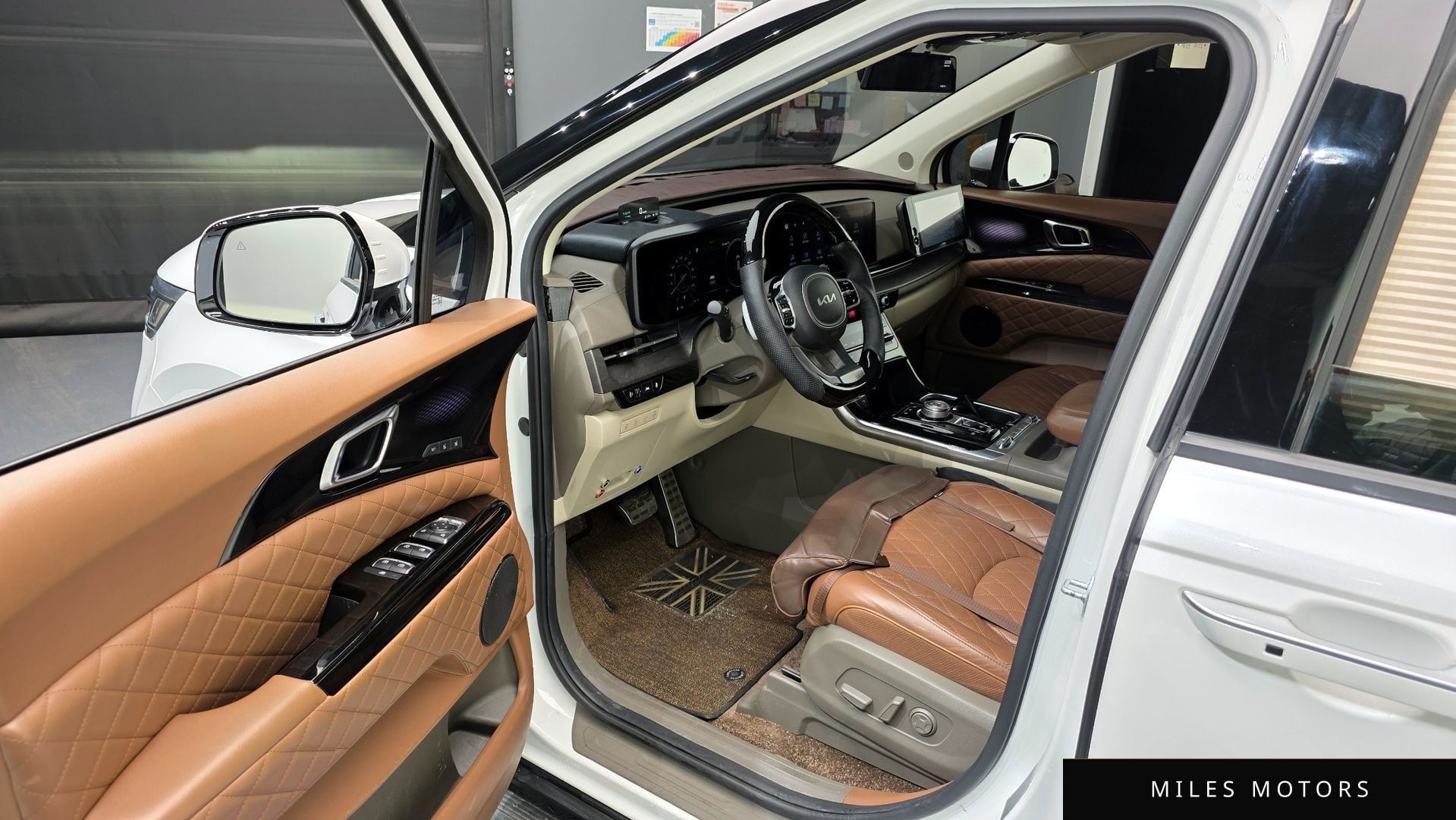 Kia Carnival 2022 — миниатюра 10