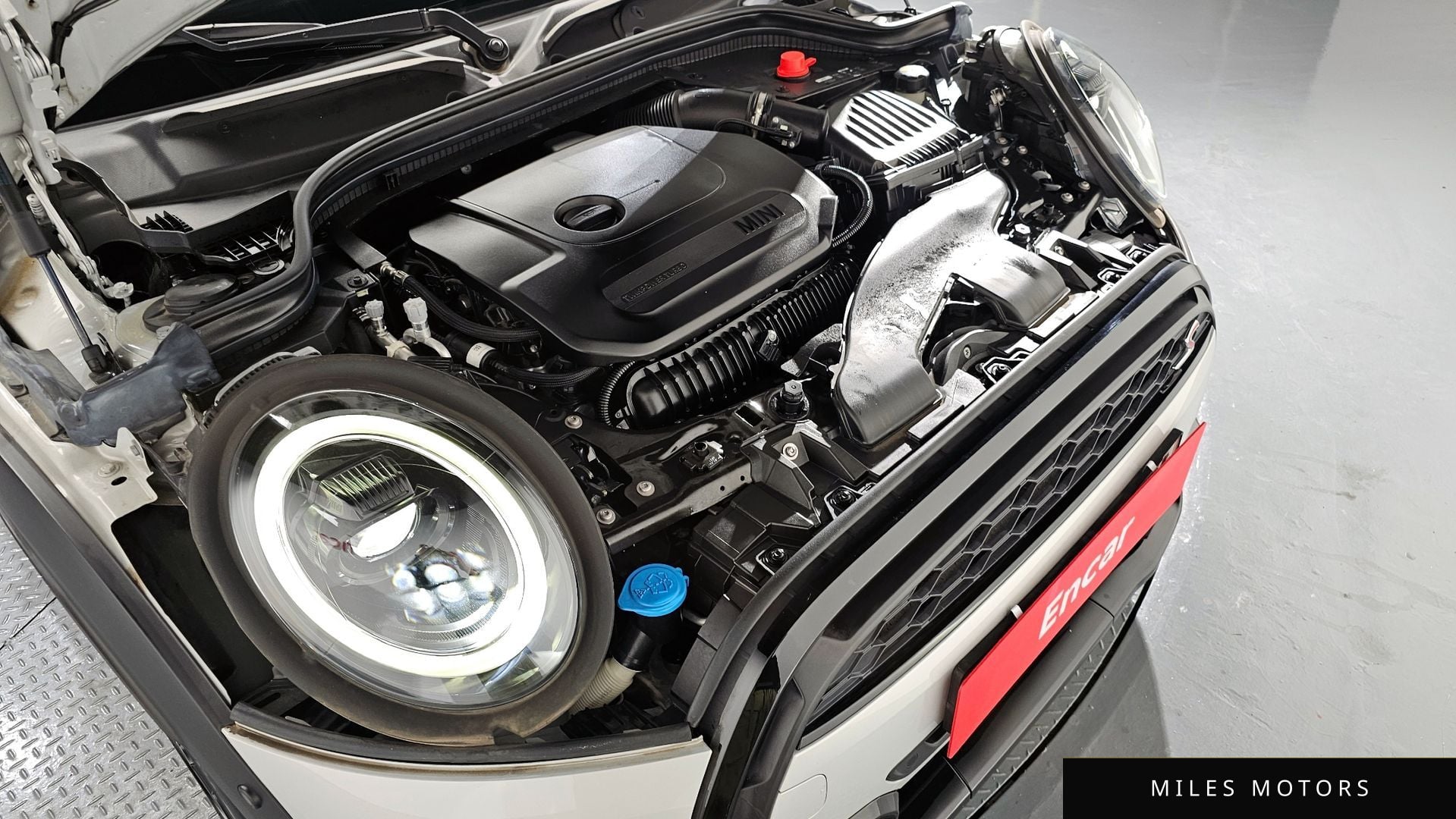 MINI 쿠퍼 S 2023 — миниатюра 6