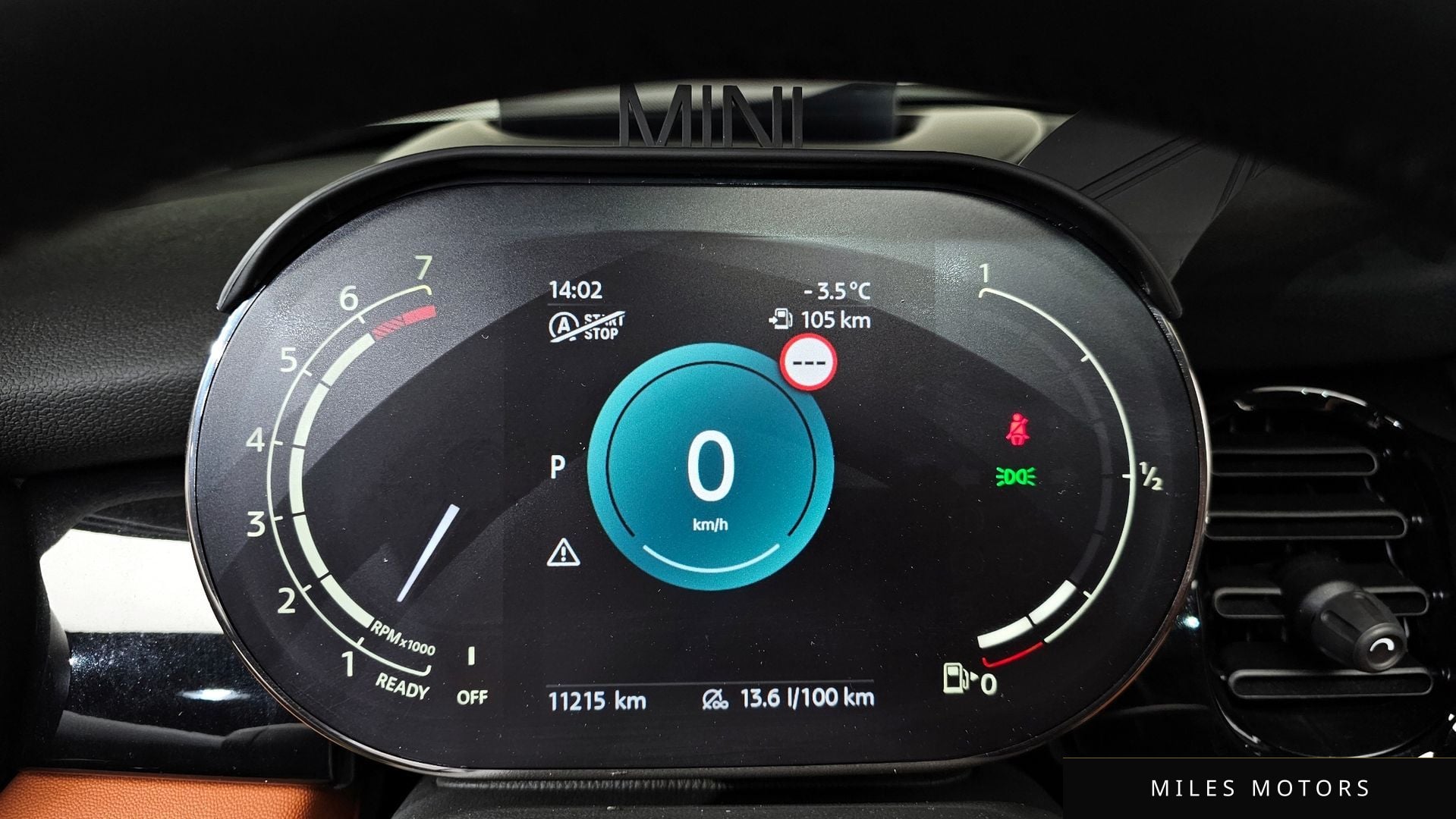 MINI 쿠퍼 S 2023 — миниатюра 8