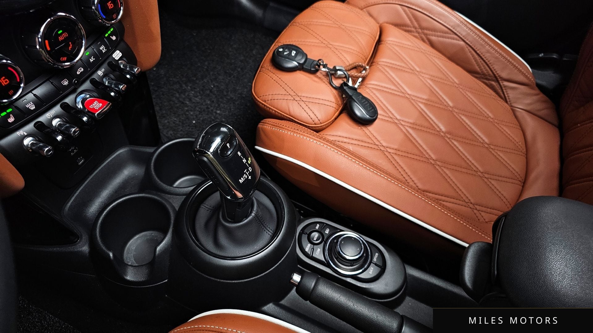 MINI 쿠퍼 S 2023 — миниатюра 9