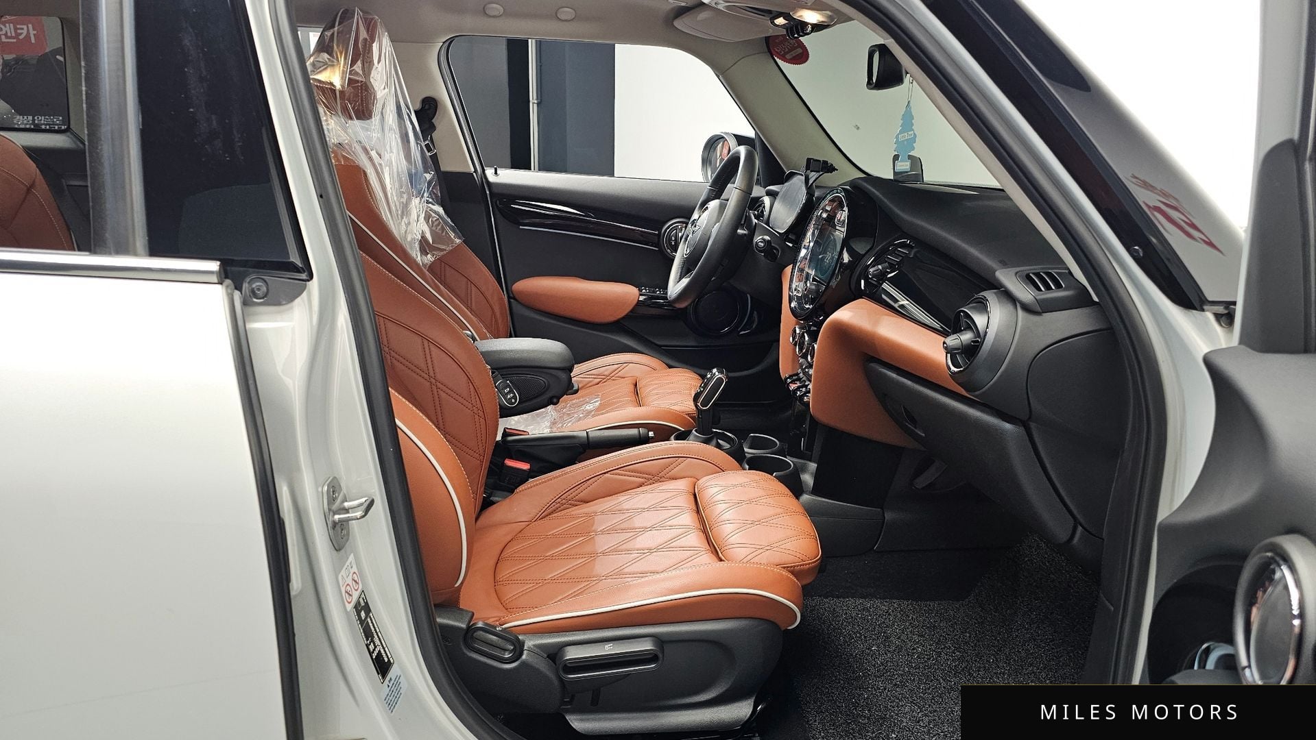 MINI 쿠퍼 S 2023 — миниатюра 11
