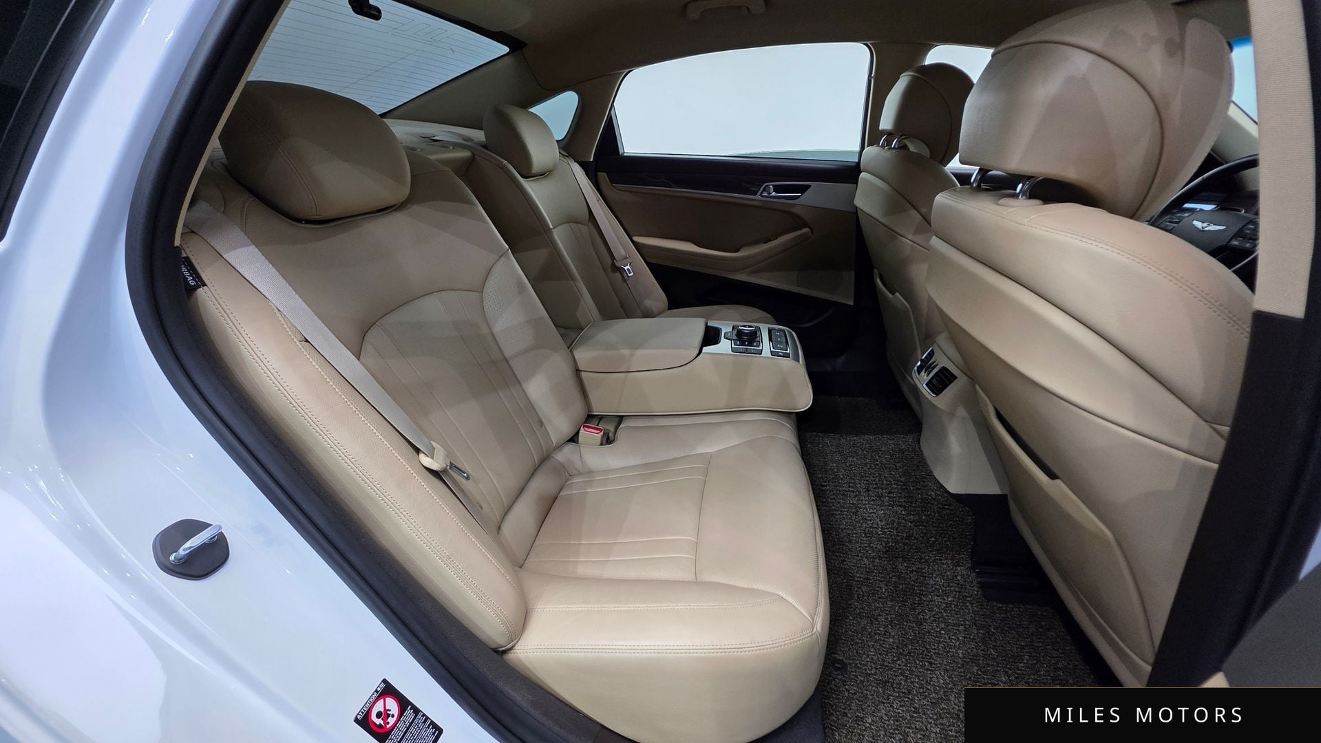 Genesis G80 2017 — миниатюра 20