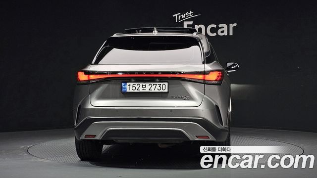 Лексус RX350h 2023 — миниатюра 4