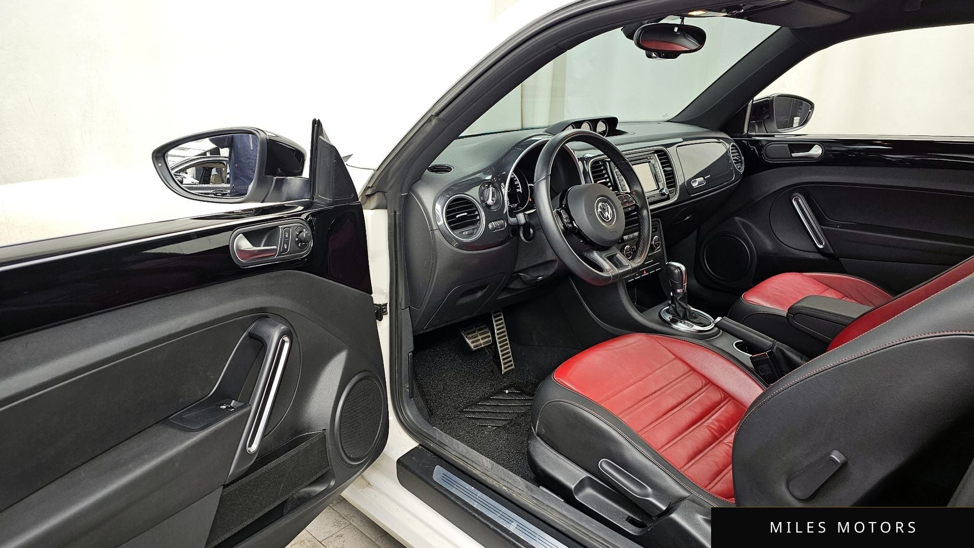 Volkswagen 비틀 2013 — миниатюра 10