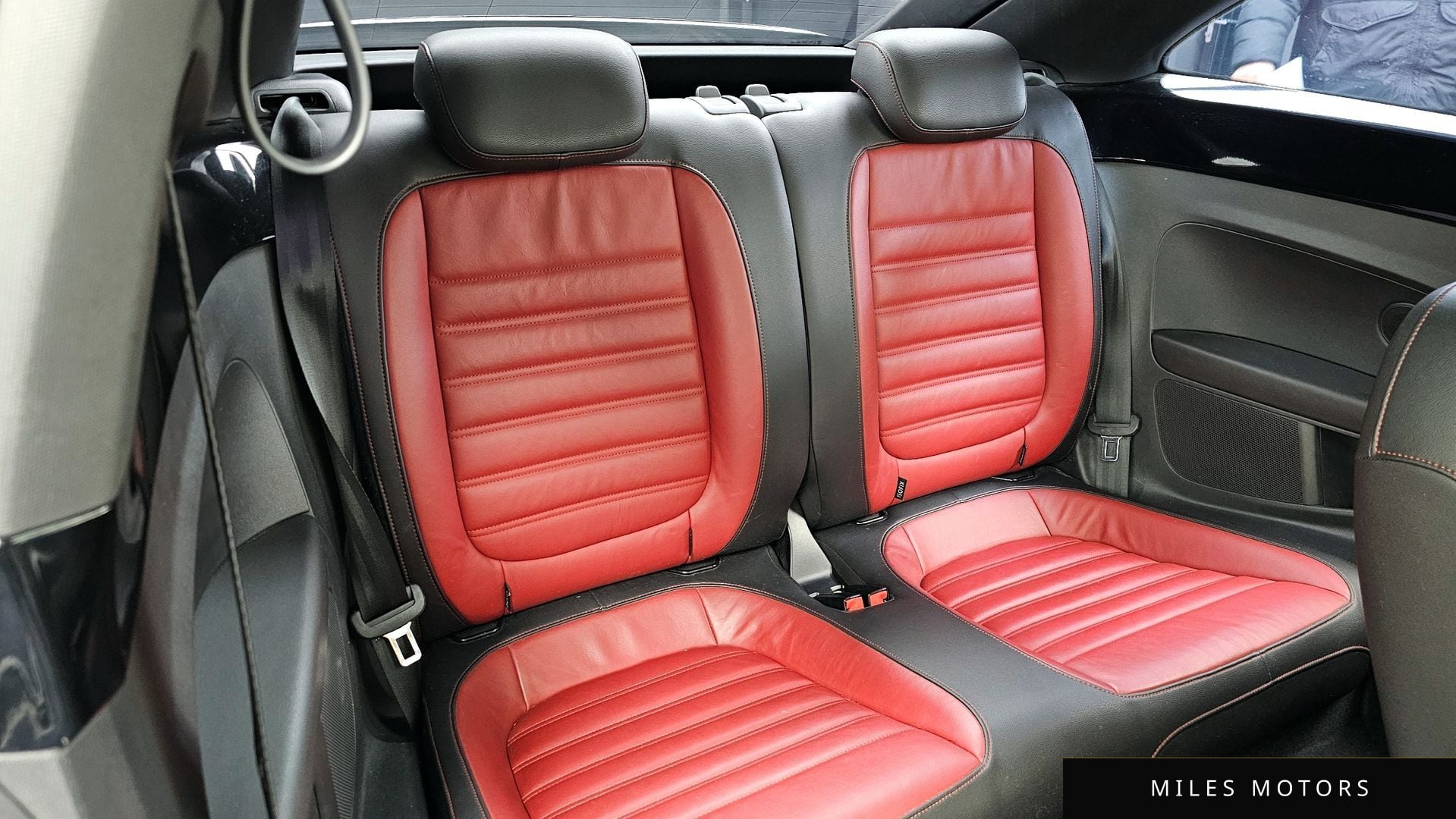Volkswagen 비틀 2013 — миниатюра 12