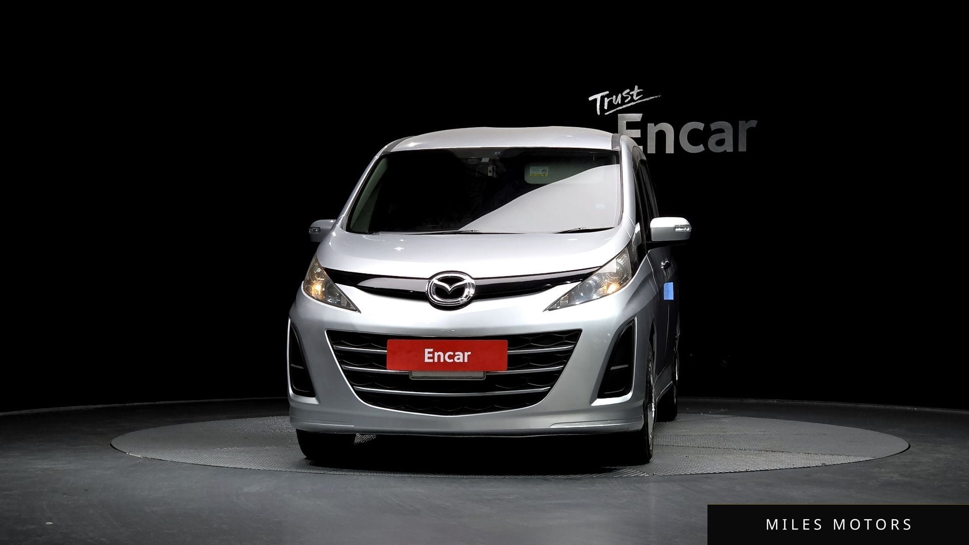 Mazda 비안테 2010 — миниатюра 3