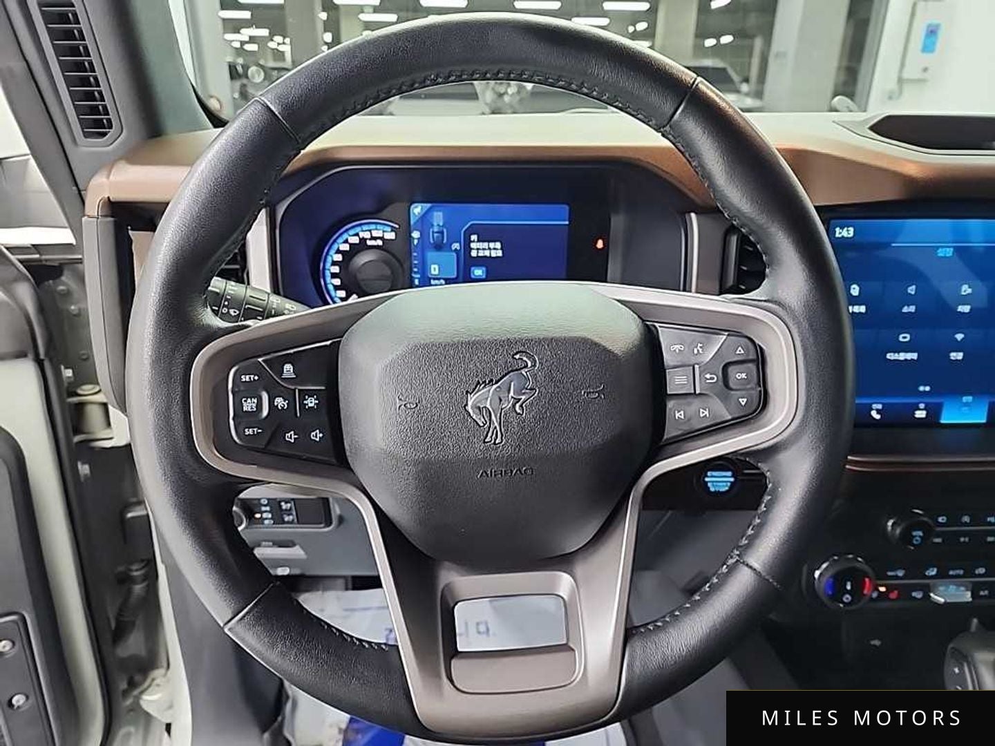 Ford Bronco 2022 — миниатюра 9