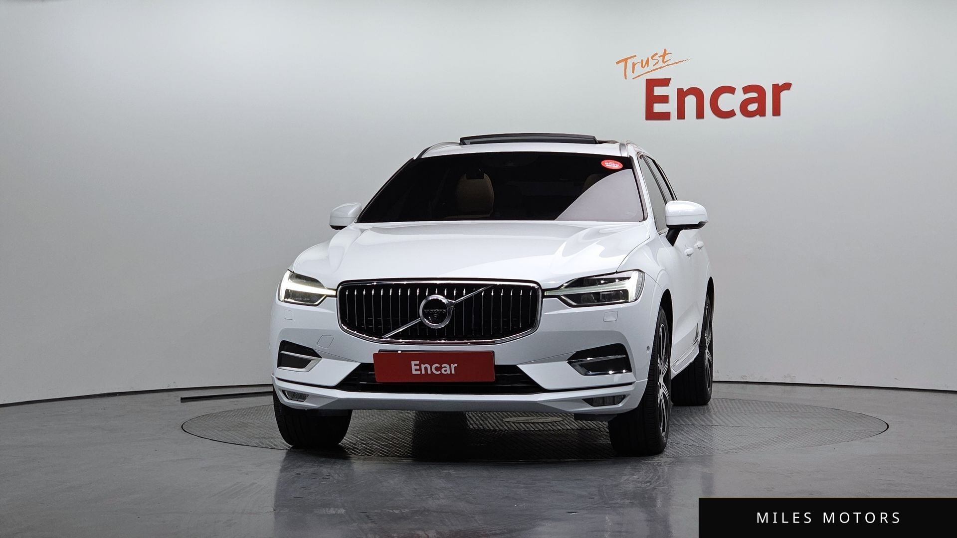 Volvo XC60 2020 — миниатюра 3