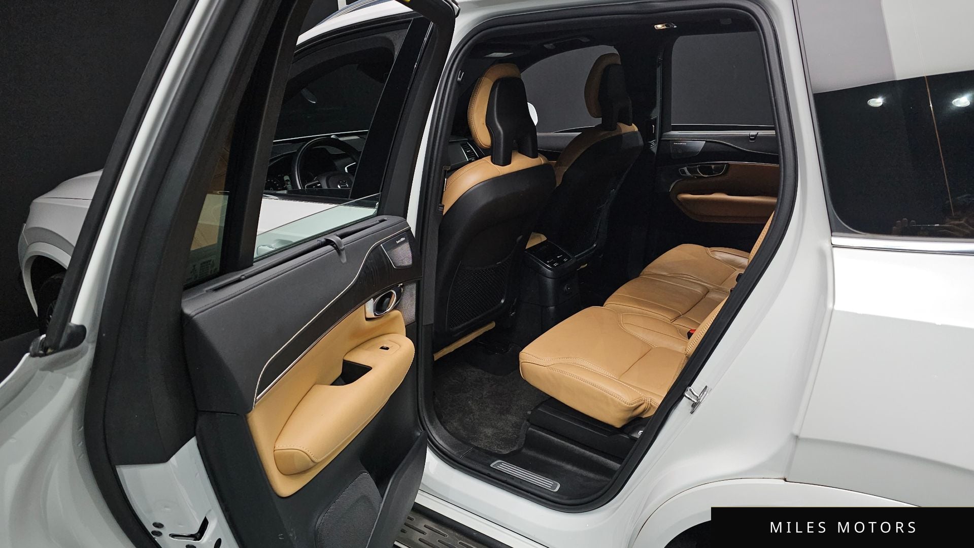 Volvo XC90 2021 — миниатюра 12
