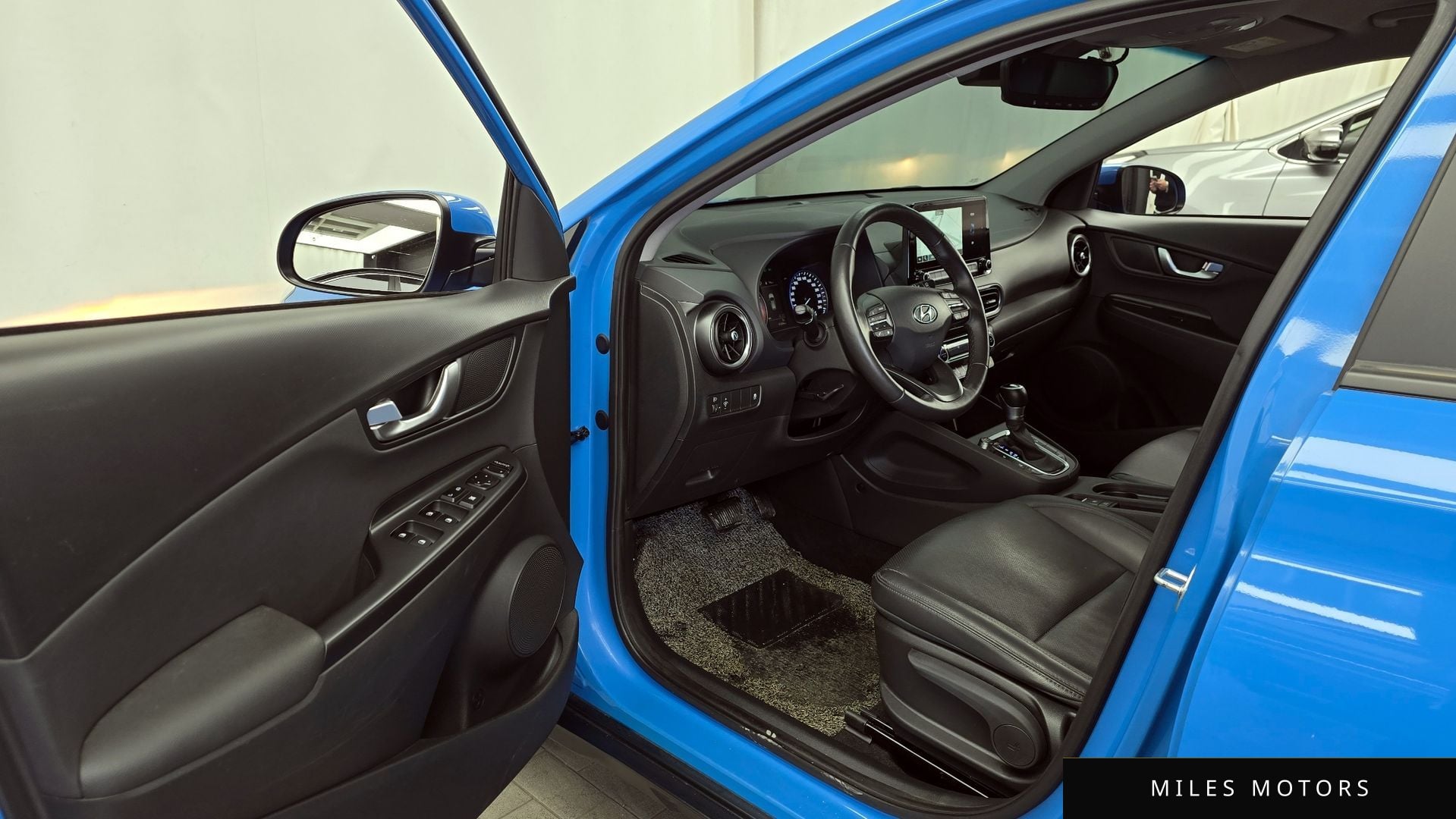 Hyundai Kona 2022 — миниатюра 10