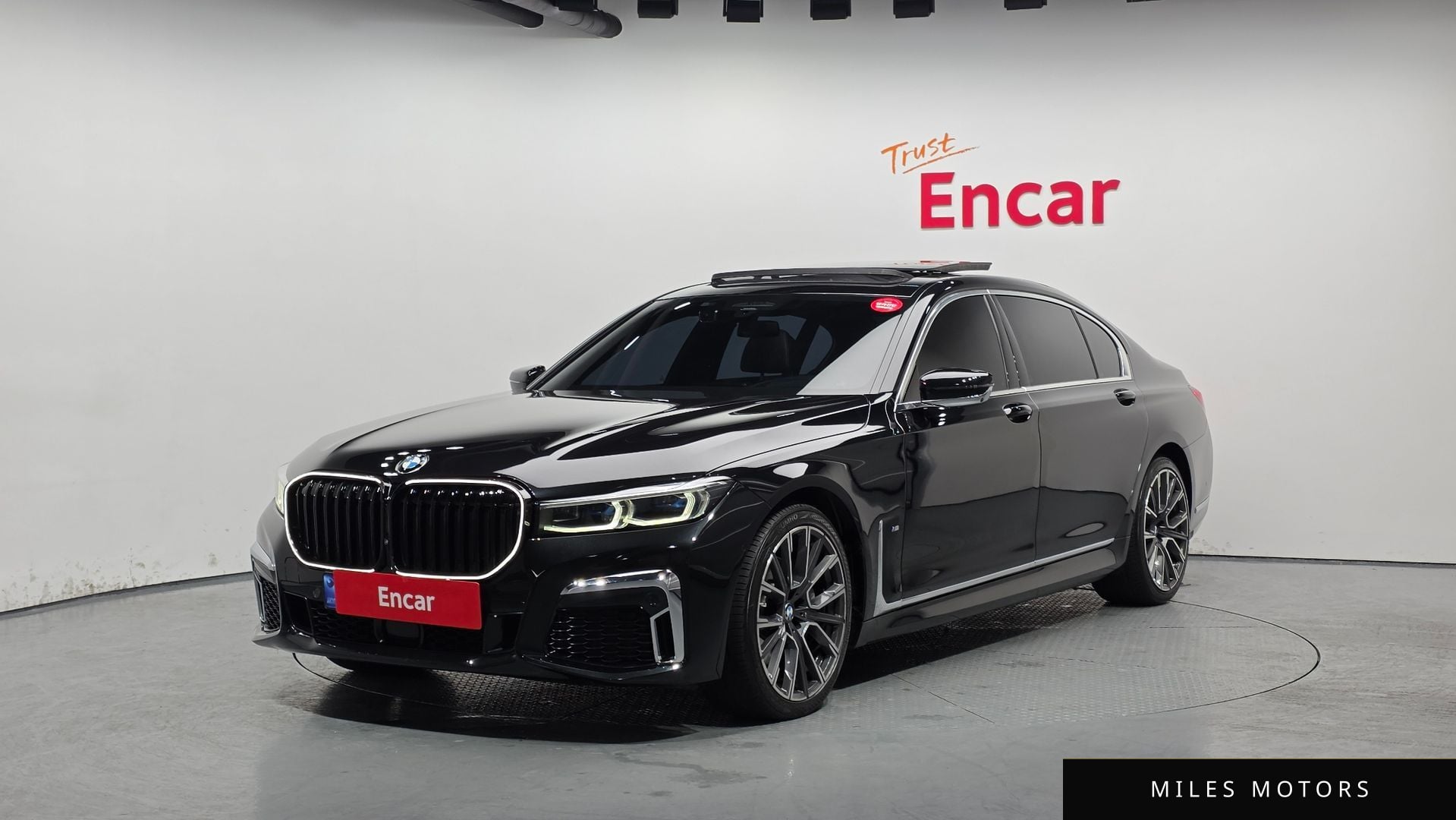BMW 7 Series (G11) 2022 — фото 1 из 12