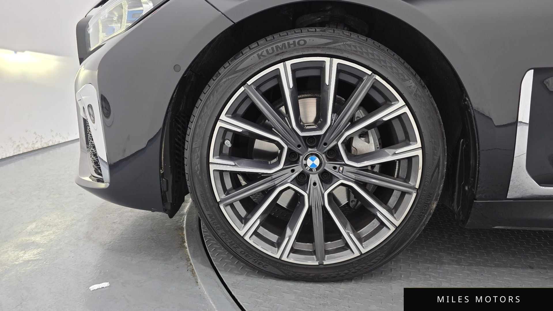 BMW 7 Series (G11) 2022 — миниатюра 5