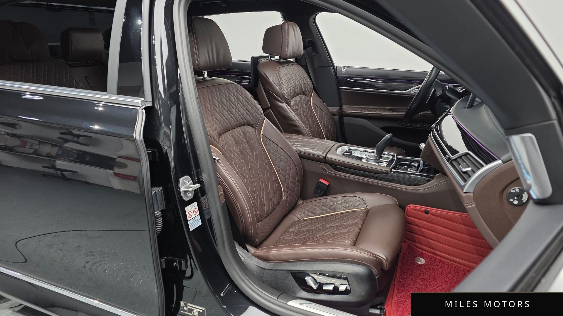 BMW 7 Series (G11) 2022 — миниатюра 10