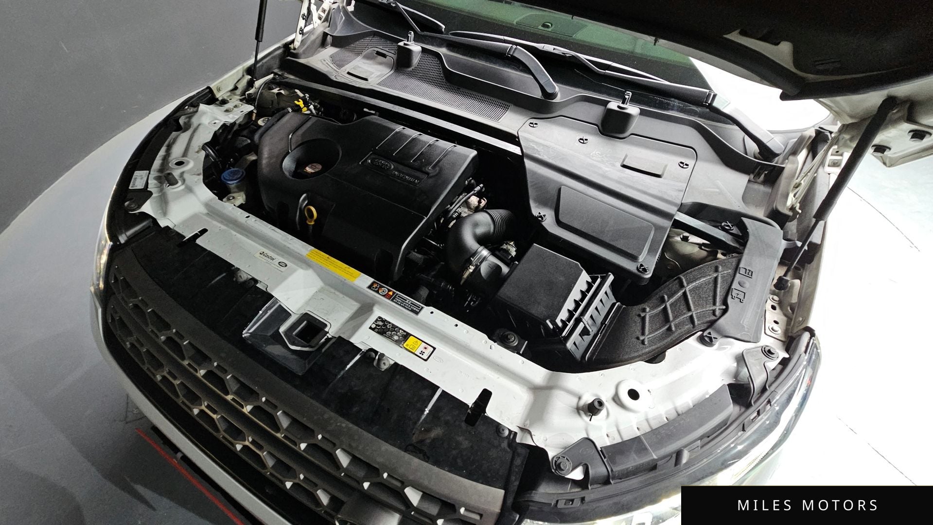 Land Rover Discovery Sport 2016 — миниатюра 5