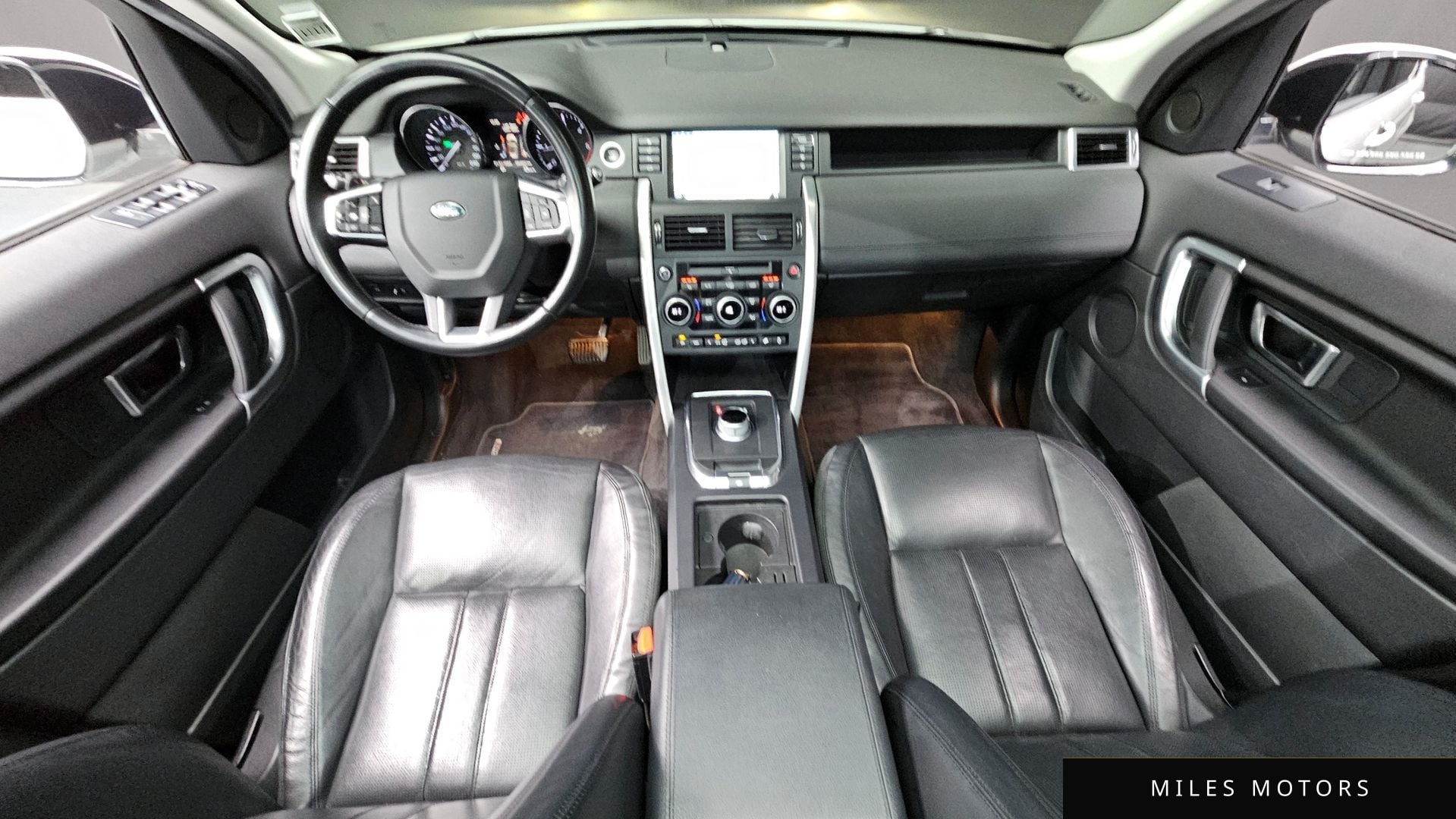 Land Rover Discovery Sport 2016 — миниатюра 6