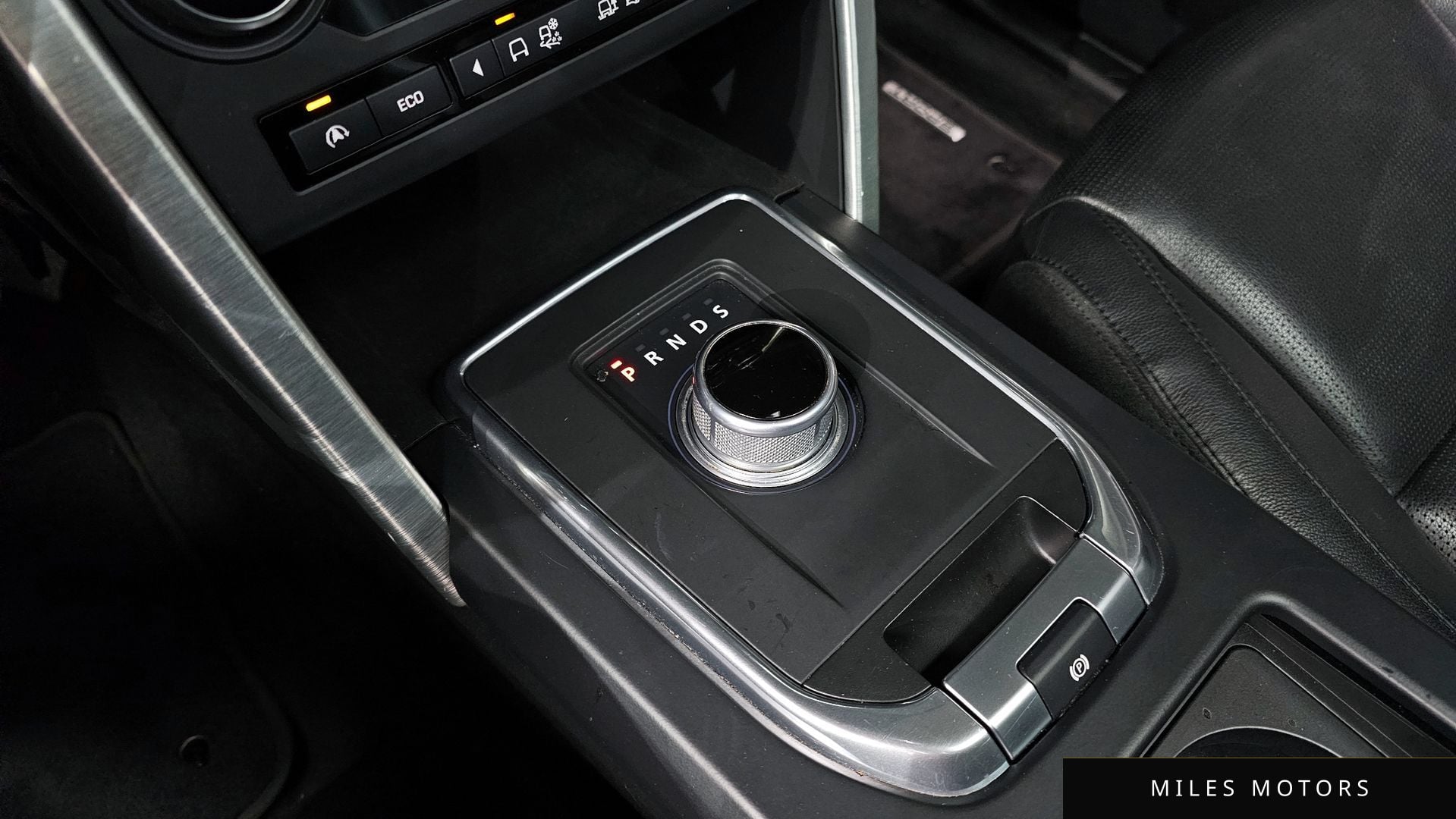Land Rover Discovery Sport 2016 — миниатюра 8