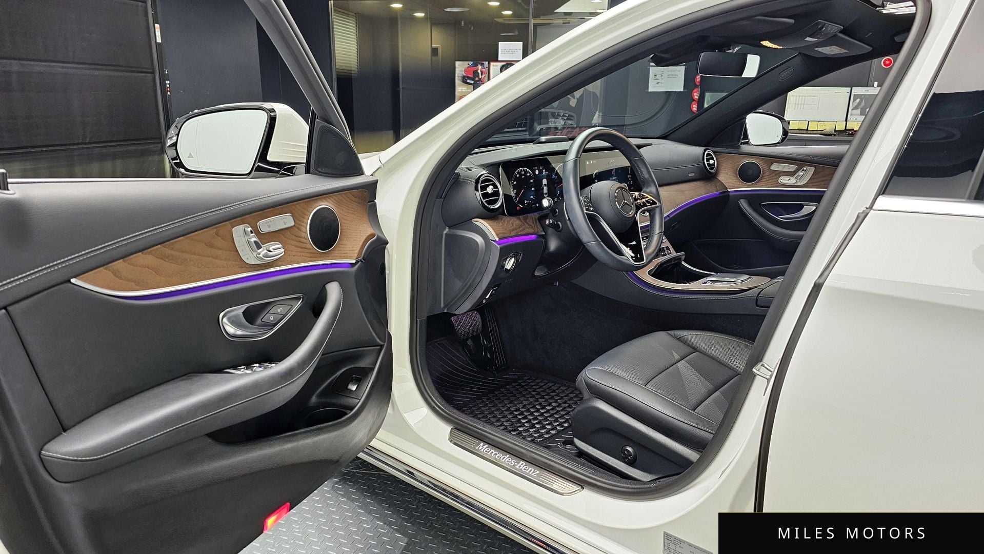 Mercedes-Benz E-Class W213 2023 — миниатюра 11