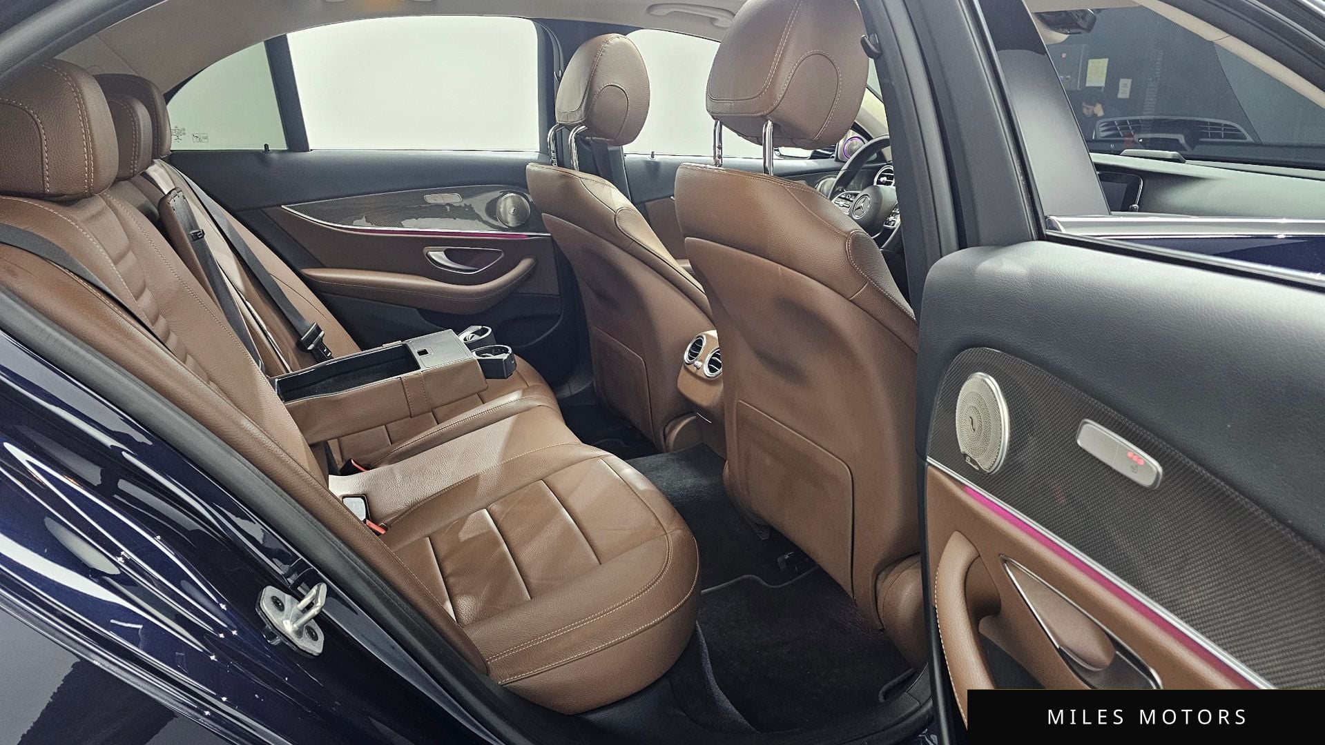 Mercedes-Benz E-Class W213 2019 — миниатюра 12