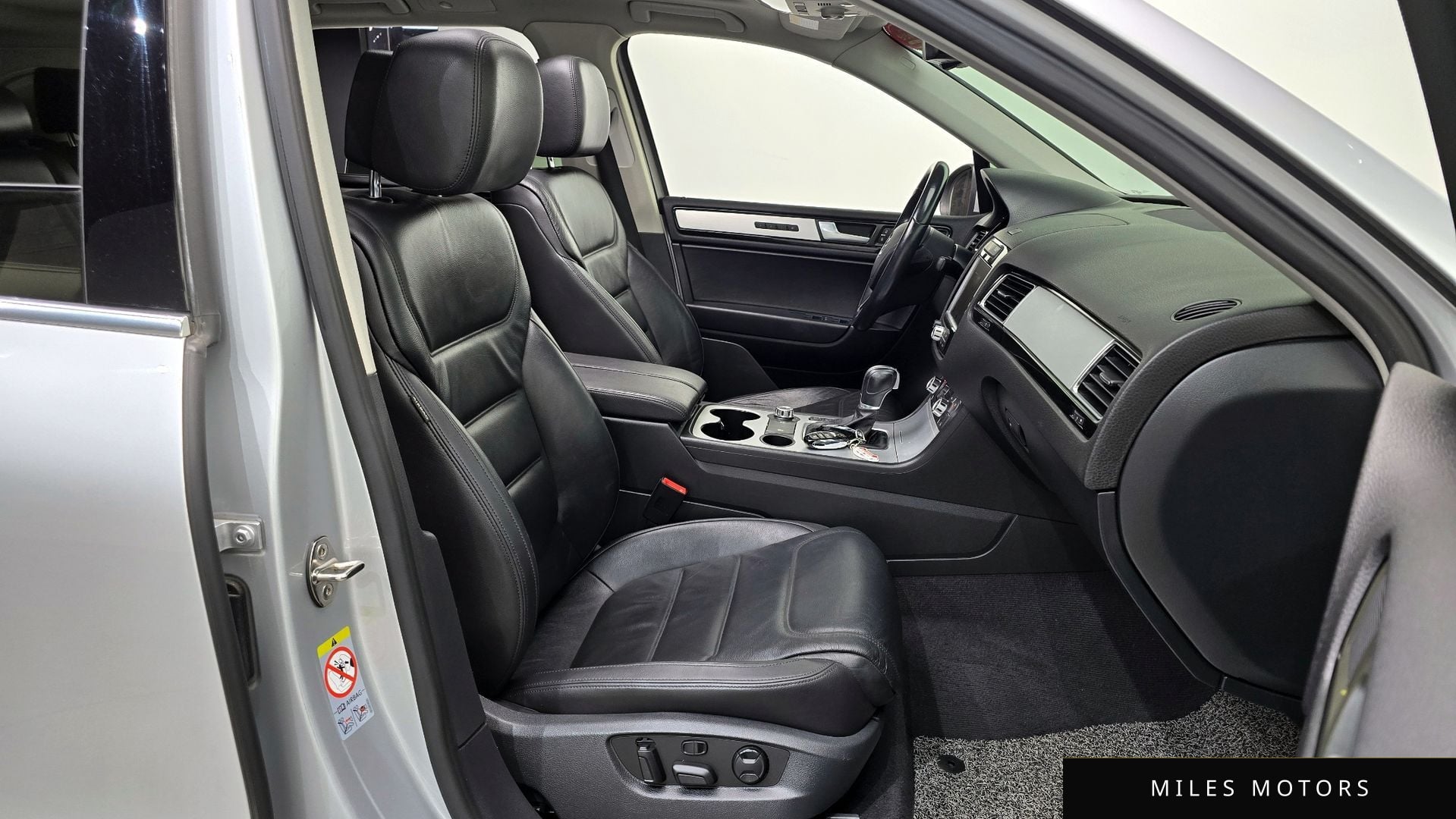 Volkswagen Touareg 2014 — миниатюра 12