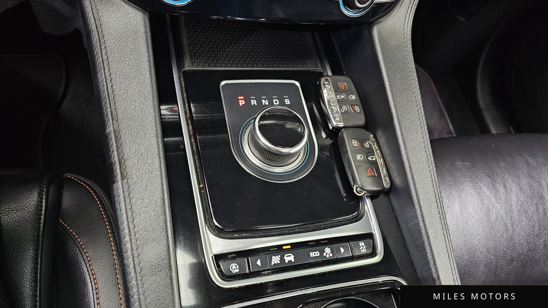 Jaguar F-PACE 2019 — миниатюра 9