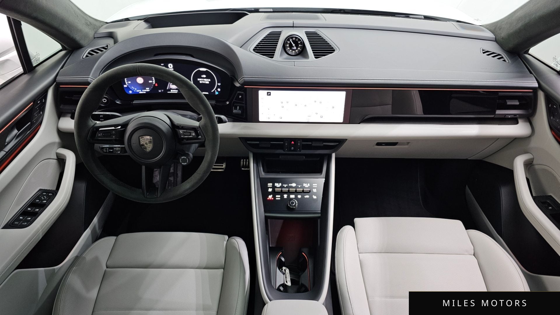 Porsche Macan 2025 — миниатюра 7