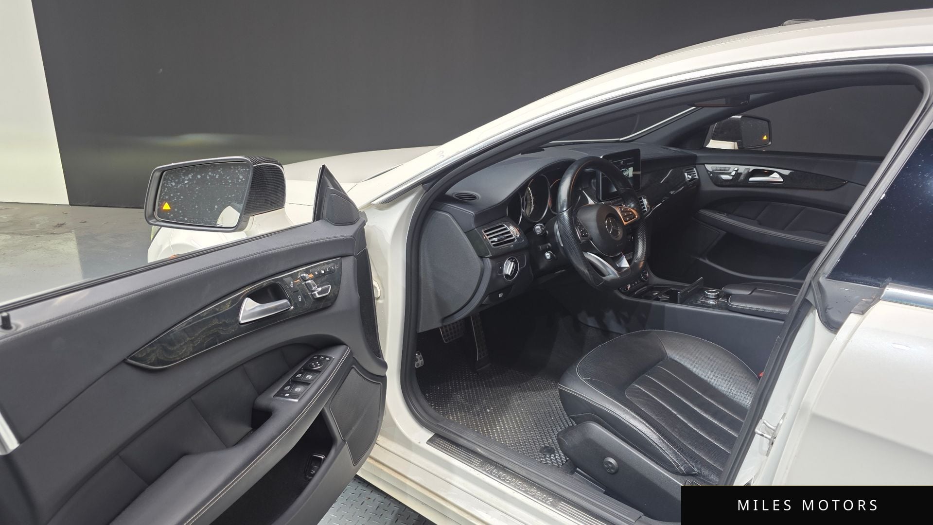 Mercedes-Benz CLS-Class W218 2017 — миниатюра 10