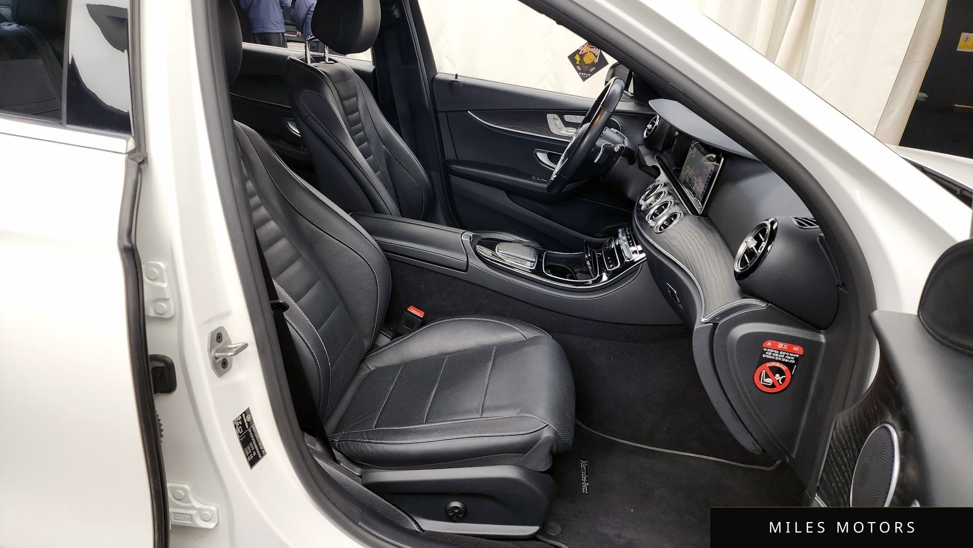Mercedes-Benz E-Class W213 2022 — миниатюра 11