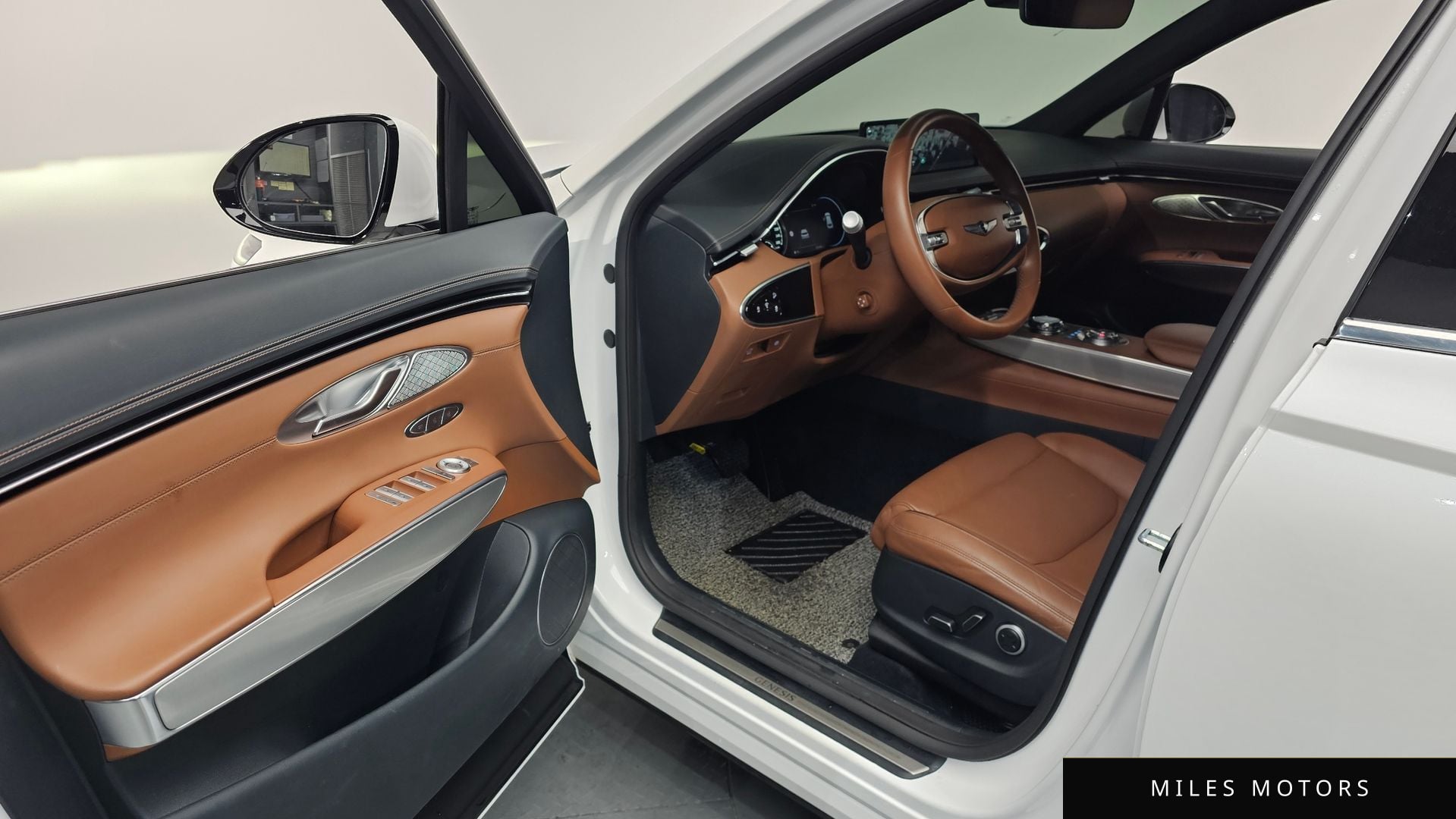 Genesis GV70 2024 — миниатюра 11