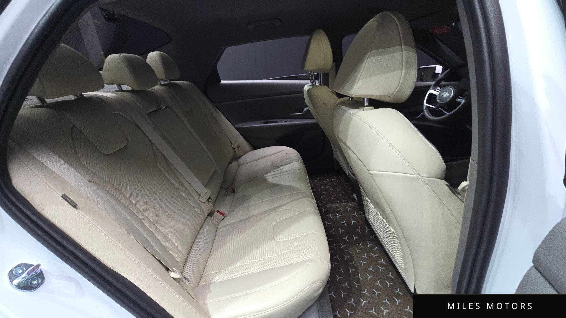 Hyundai AVANTE 2026 — миниатюра 12