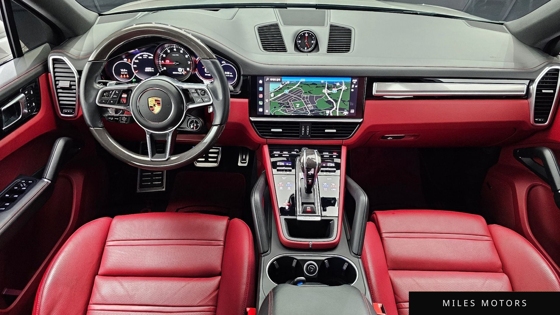 Porsche Cayenne 2022 — миниатюра 7